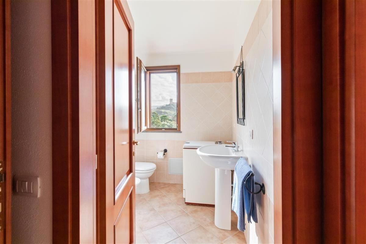Apartament La Finestra Sul Castello Bosa Zewnętrze zdjęcie